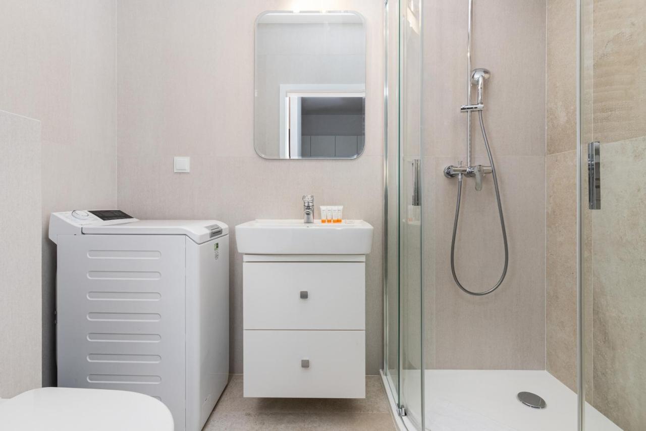 Plac Unii Apartment Gdynia City Centre By Noclegi Renters Exterior photo