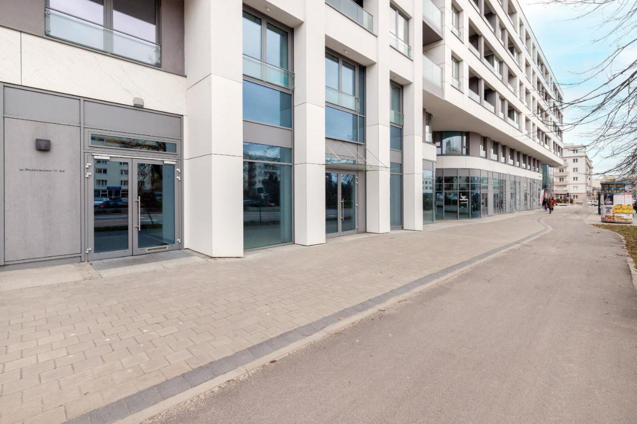 Plac Unii Apartment Gdynia City Centre By Noclegi Renters Exterior photo