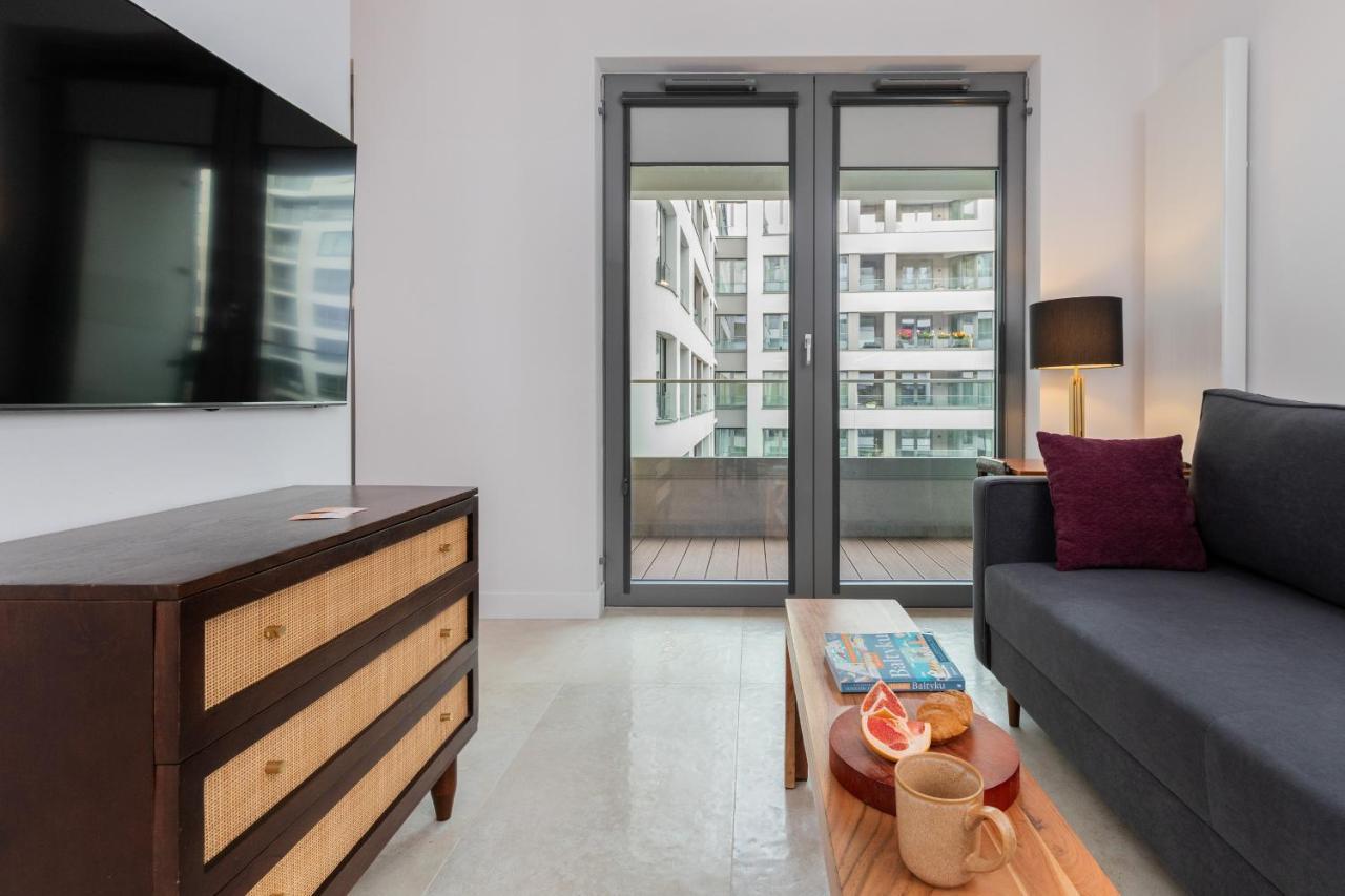 Plac Unii Apartment Gdynia City Centre By Noclegi Renters Exterior photo